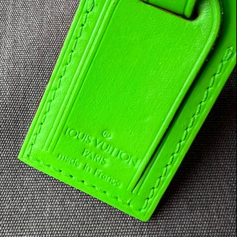 🆕 Louis Vuitton Bag Charm Takashi Murakami Neon Green Rainbow Name Luggage Tag - Picture 5 of 17